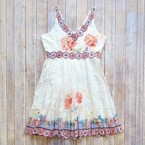 Lapogee Woman Floral Dress Size L